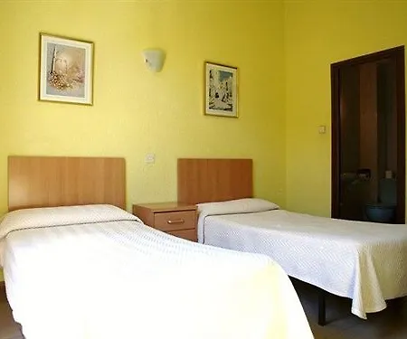 德尔福斯旅馆 2* 巴塞罗那