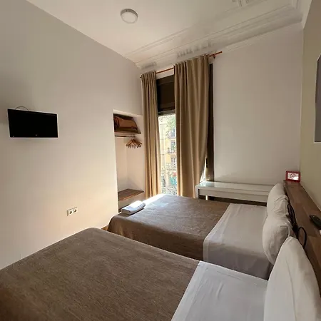 Delfos Guest house 2*