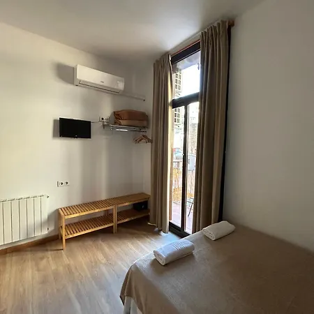 Guest house Delfos 2*